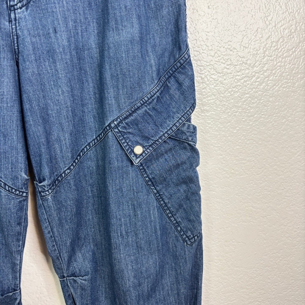 Pilcro Wide-Leg Flare Jeans in Blue - Picture 8 of 9